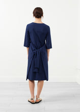 Load image into Gallery viewer, Sleeve Dress