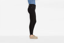 Load image into Gallery viewer, Levi's Commuter Skinny Jeans